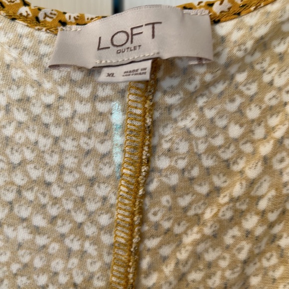 Patterned tank - Picture 2 of 3